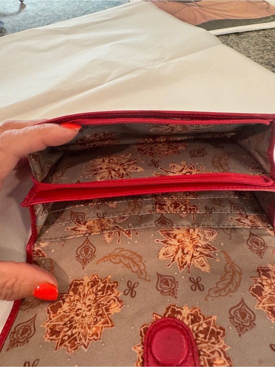 HOBO Handbags - HOBO women’s wallet